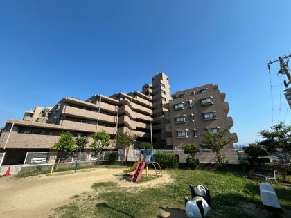 ライオンズマンション上野芝五丁 外観