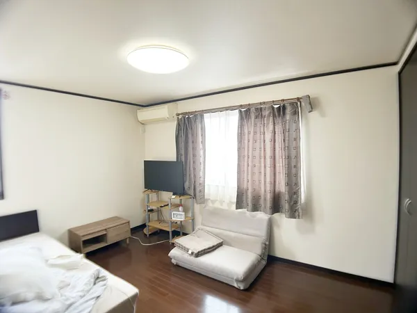 室内　お気軽にお問合せ下さい