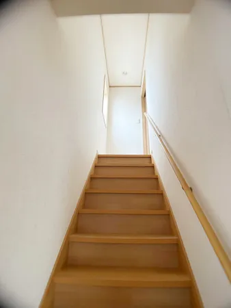 室内階段　お気軽にお問合せ下さい