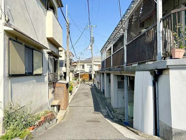 北側道路幅員は約３．６ｍとなります