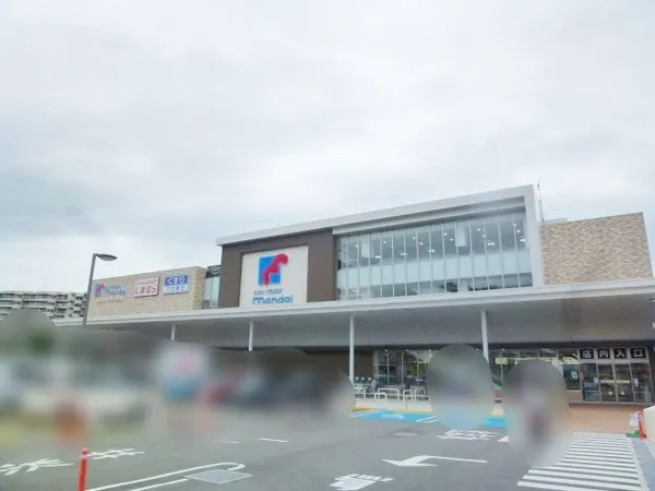万代上野芝店まで徒歩７分
