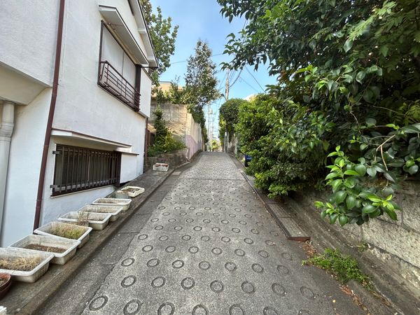 新宿区中井2丁目 土地 前面道路含む外観 新宿区中井2丁目 土地 前面道路含む外観