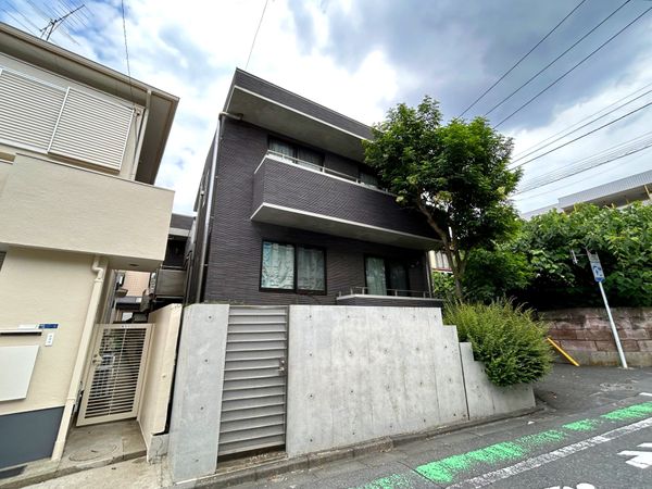 新宿区西落合1丁目 戸建 外観 新宿区西落合1丁目 戸建 外観