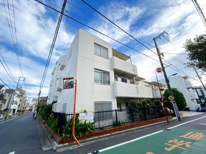 ハイネス哲学堂 外観