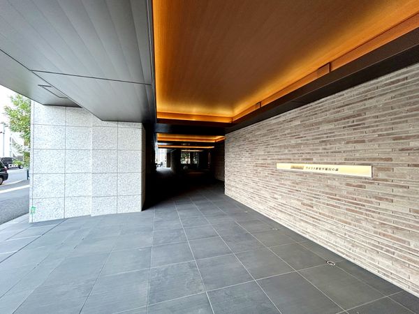 ウエリス新宿早稲田の森 エントランス
