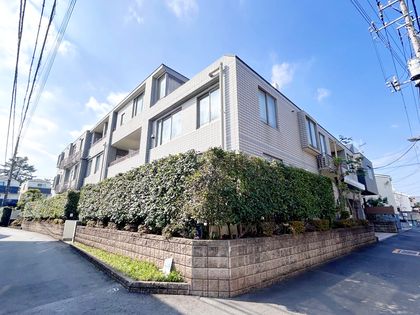 ラヴィドール目白 外観