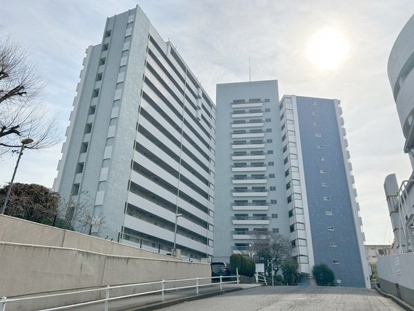 戸山ハイツ 外観