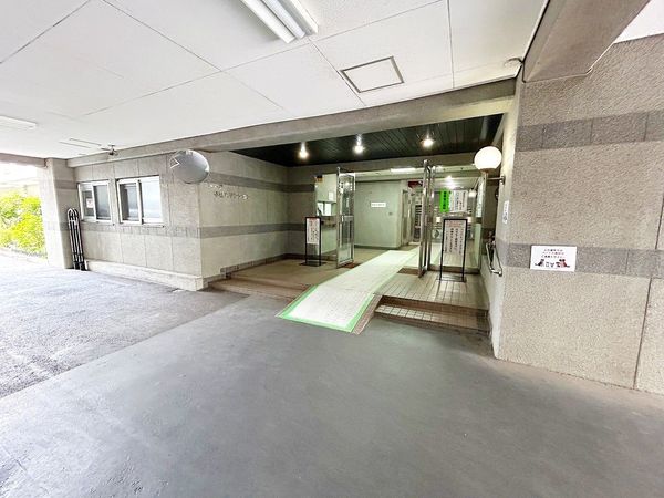 トーア早稲田マンション エントランス トーア早稲田マンション エントランス