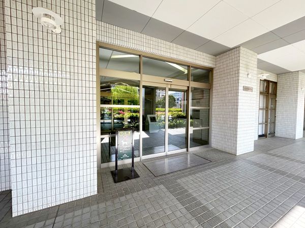 西戸山タワーホウムズ セントラルタワー エントランス 西戸山タワーホウムズ セントラルタワー エントランス