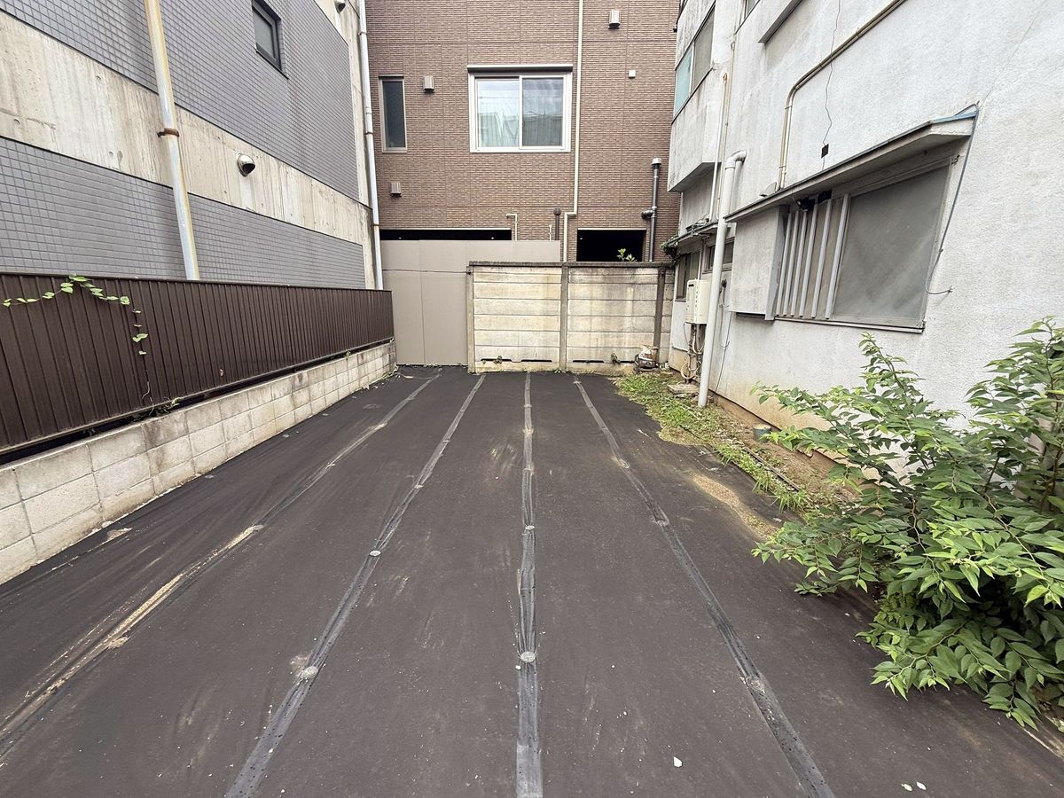 渋谷区千駄ヶ谷5丁目 土地 前面道路含む外観 前面道路含む外観