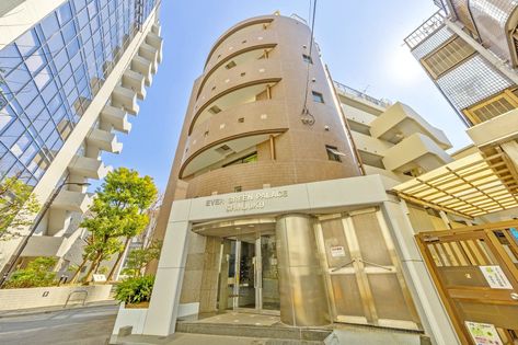 エバーグリーンパレス新宿 外観