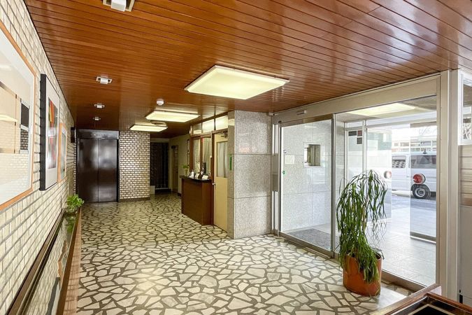 外苑マンション エントランス 外苑マンション エントランス