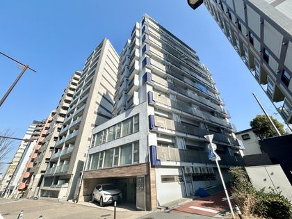 新宿ニューハウジング 外観