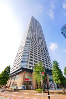 ザ・パークハウス西新宿タワー60 外観