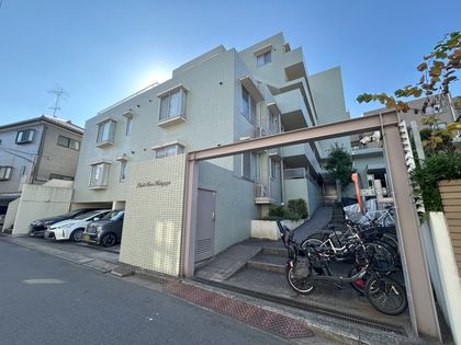 パーク・ノヴァ幡ヶ谷 外観