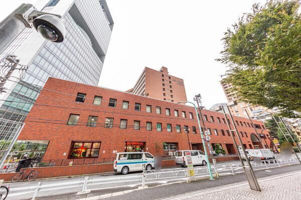 ニュー・ステイト・メナー 外観