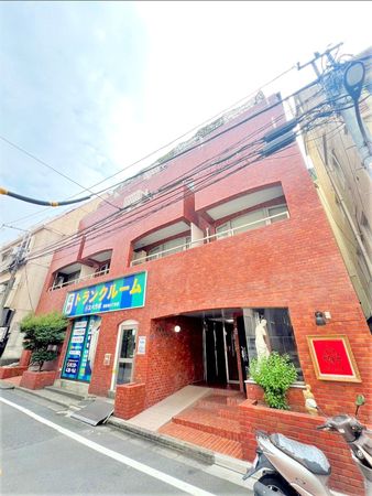 西新宿ハイホーム 外観