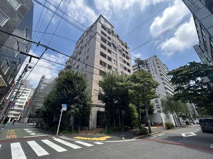 アクシア新宿御苑 外観