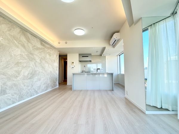 シティタワー新宿新都心 リビング