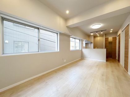 新宿パークサイド永谷 リビング