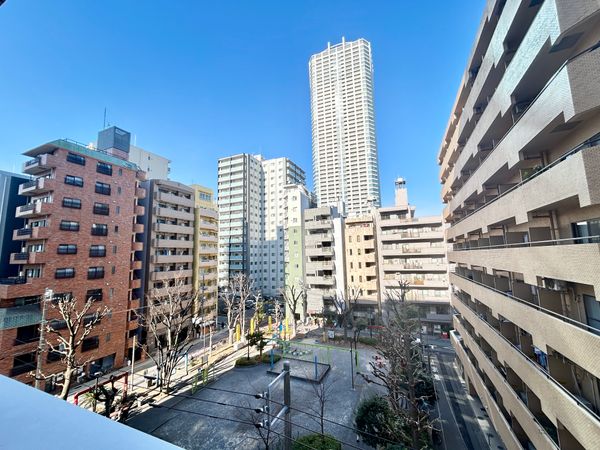 ルネ御苑プラザ 眺望