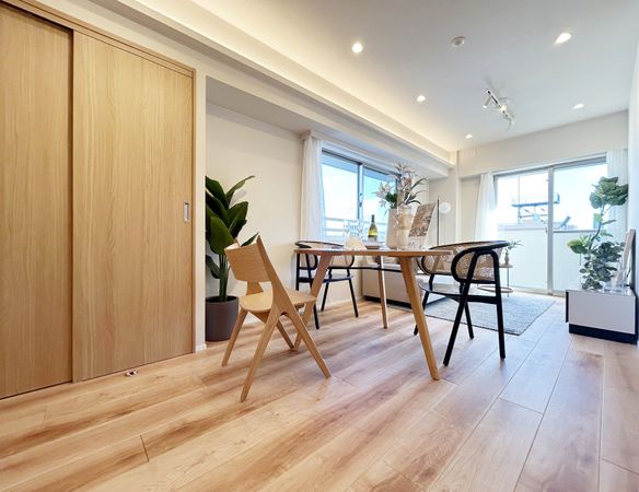 アイディーコート東新宿 リビング