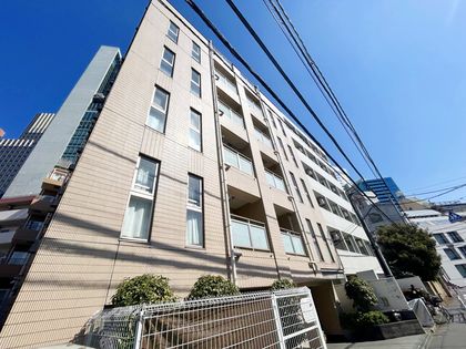 ミオカステーロ代々木 外観