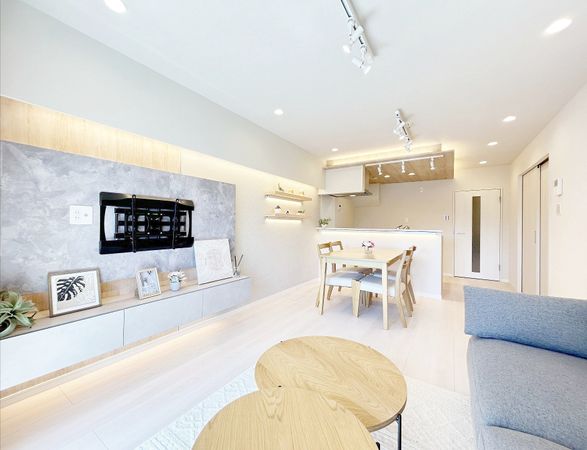 メゾンドール代々木 リビング