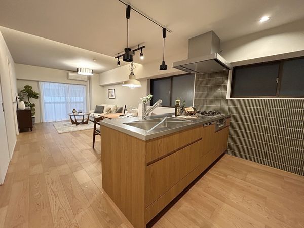 シャンボール新宿御苑前 リビング