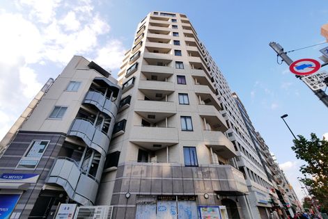 アルカーデンシティリンクス新宿 外観