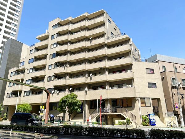 ビクセル新宿 外観