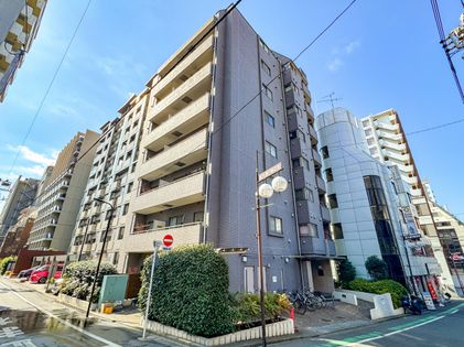 エクセルシオール新宿 外観