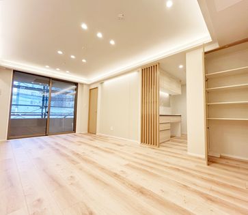 新宿七丁目ハイライズ リビング