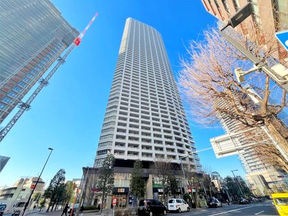 ザ・パークハウス西新宿タワー60 外観