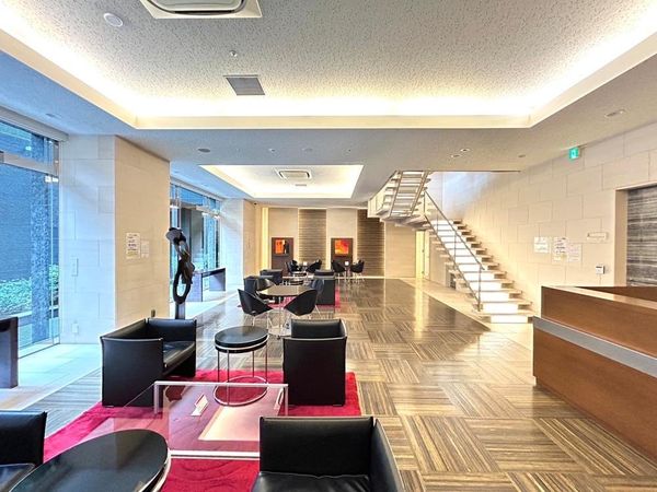 ファーストリアルタワー新宿 ロビー ファーストリアルタワー新宿 ロビー