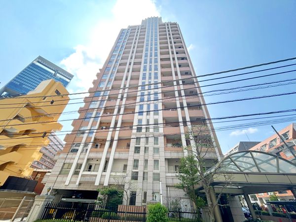 ファミール新宿グランスィートタワー 外観 ファミール新宿グランスィートタワー 外観