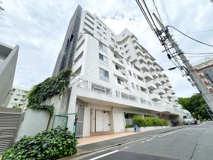 APAガーデンズ新宿戸山公園 外観