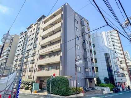 エクセルシオール新宿 外観