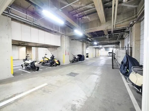 バイク置場