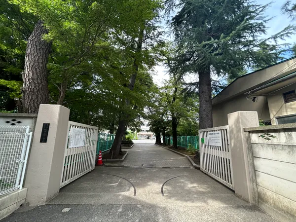 桃井第一小学校