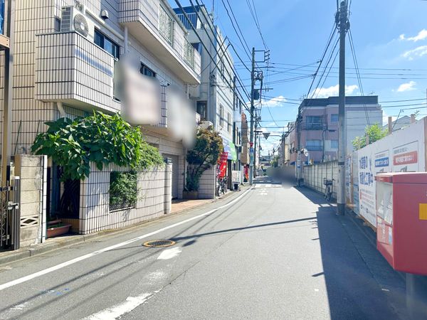 杉並区成田東4丁目 戸建 前面道路含む外観 杉並区成田東4丁目 戸建 前面道路含む外観