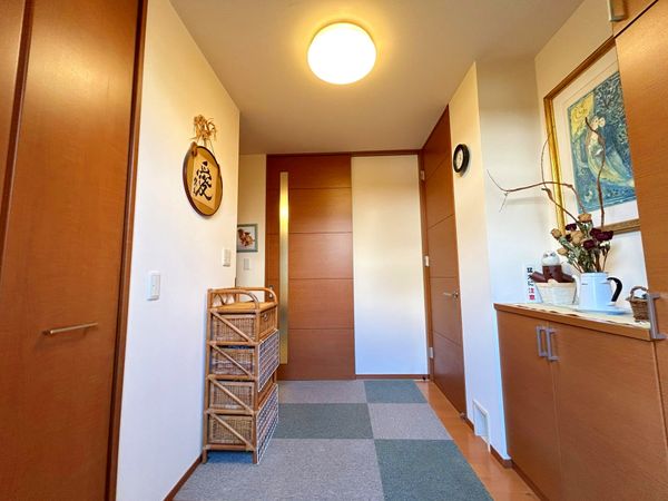 杉並区成田東3丁目 戸建 玄関