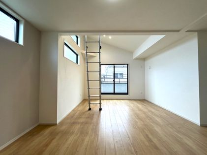 杉並区上荻3丁目 新築戸建 2号棟 リビング