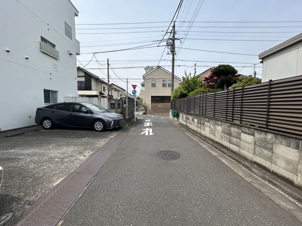 杉並区下井草3丁目 新築戸建 前面道路含む外観