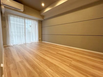 エクセルシオール荻窪 リビング