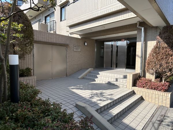 藤和シティコープ杉並善福寺 エントランス 藤和シティコープ杉並善福寺 エントランス