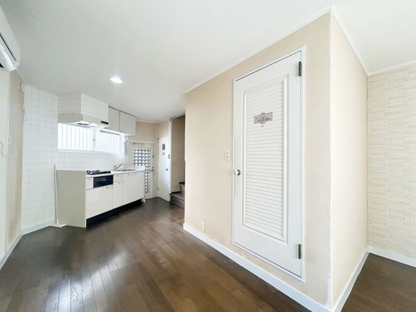 中野区鷺宮4丁目 戸建 リビング