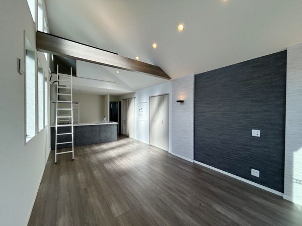 成田西1丁目新築戸建 2号棟 リビング