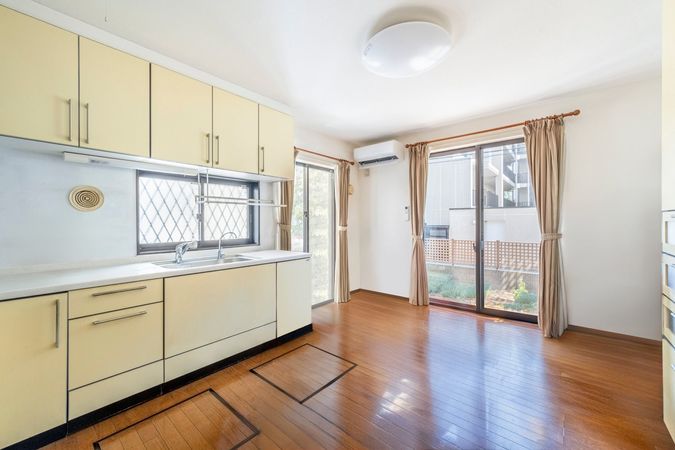 大宮2丁目 戸建 リビング