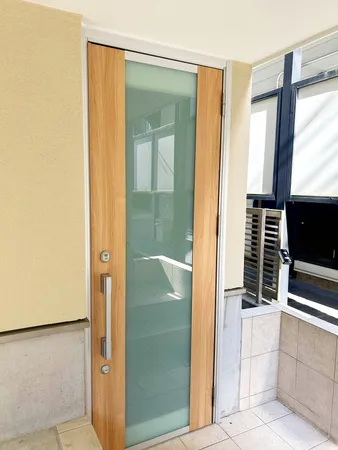 帰宅されるご家族や、訪れる方を優しく迎える・安らぎに満ちた生活空間を予感させてくれます。